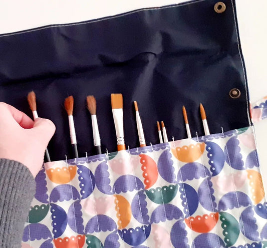 Tulips Artist Brush Roll - Large