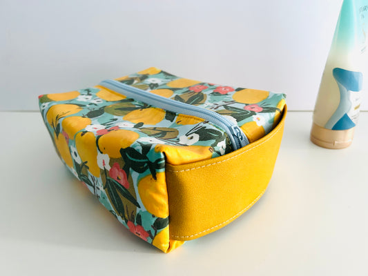 Lemons Boxy Toiletry Bag - waterproof