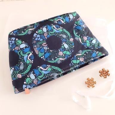 Marvellously Modern Maeve!