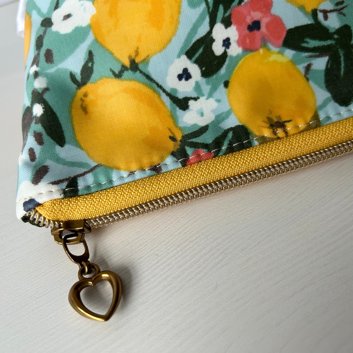 Lemons jumbo waterproof toiletry bag