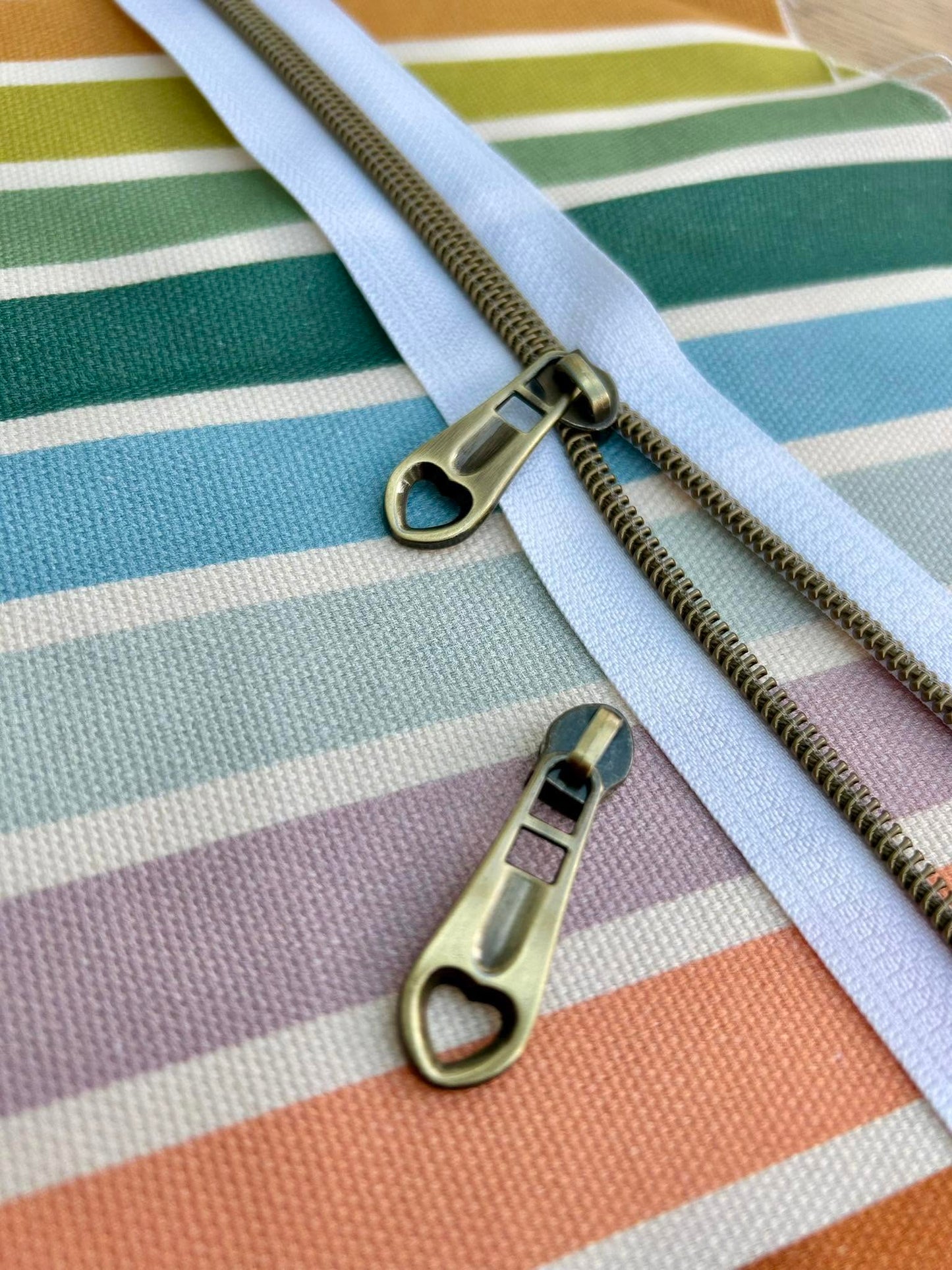 The Busy Bagmaker Subscription Box