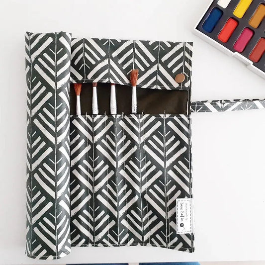 Green Arrows Artist Brush Roll - Small