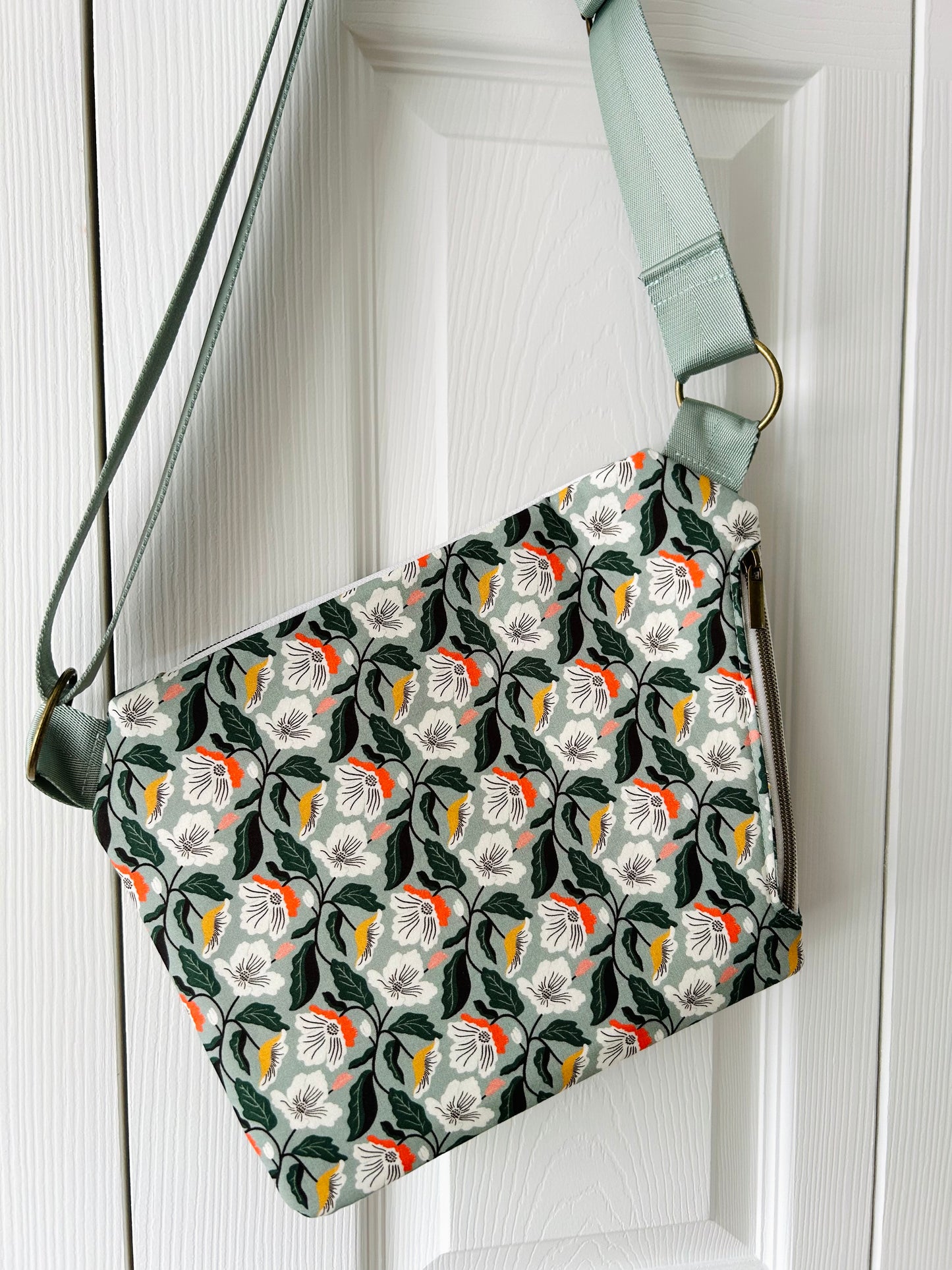 The Busy Bagmaker Subscription Box