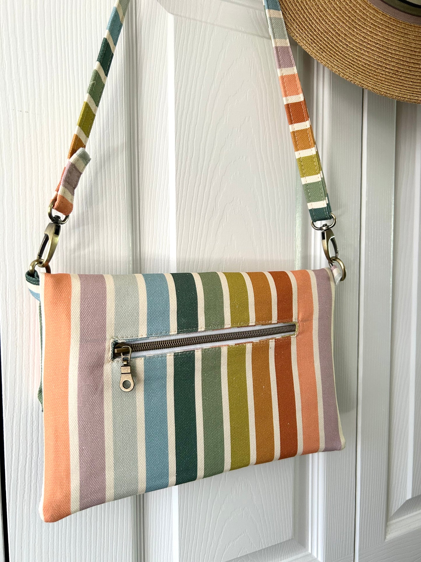 The Busy Bagmaker Subscription Box