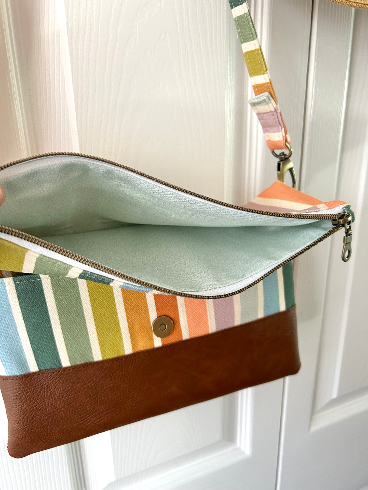 The Busy Bagmaker Subscription Box