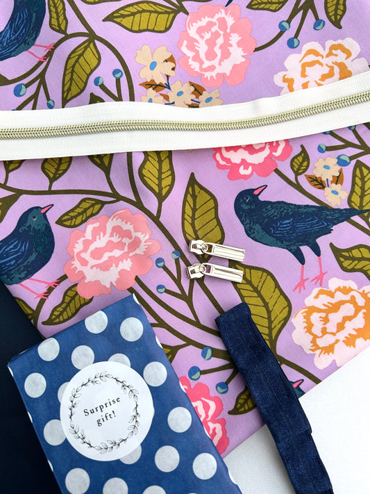 The Busy Bagmaker Subscription Box