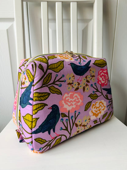 The Busy Bagmaker Subscription Box