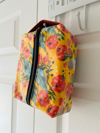 Love Birds Boxy Toiletry Bag - waterproof