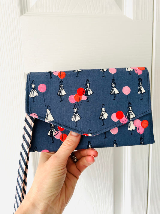 Vintage Ladies Phone Clutch Wallet