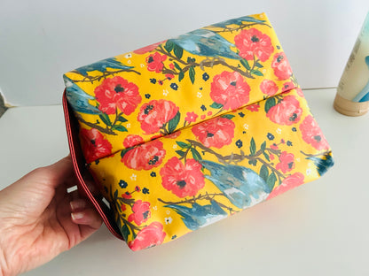 Love Birds Boxy Toiletry Bag - waterproof