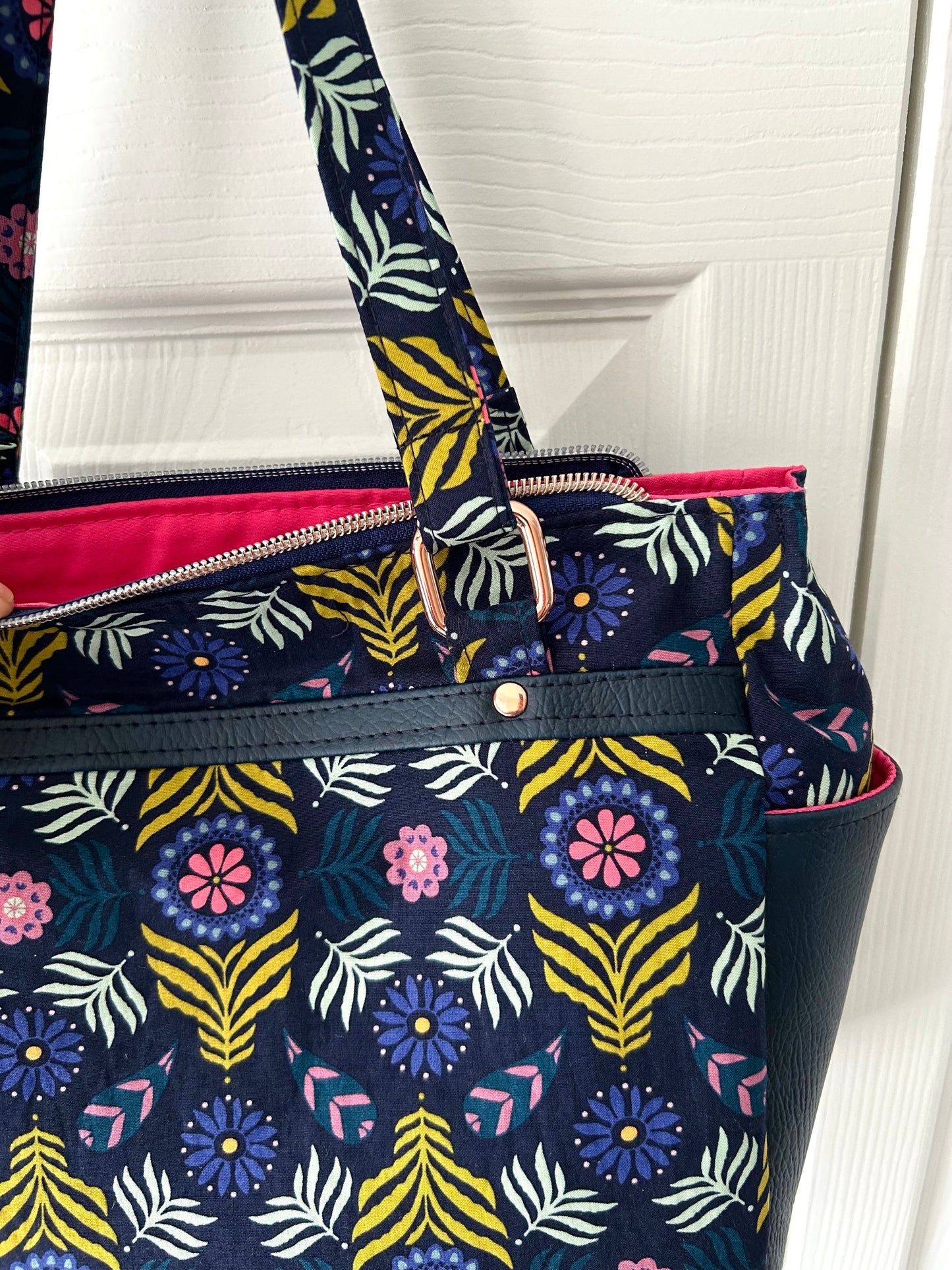 April Box - Sew your own floral handbag