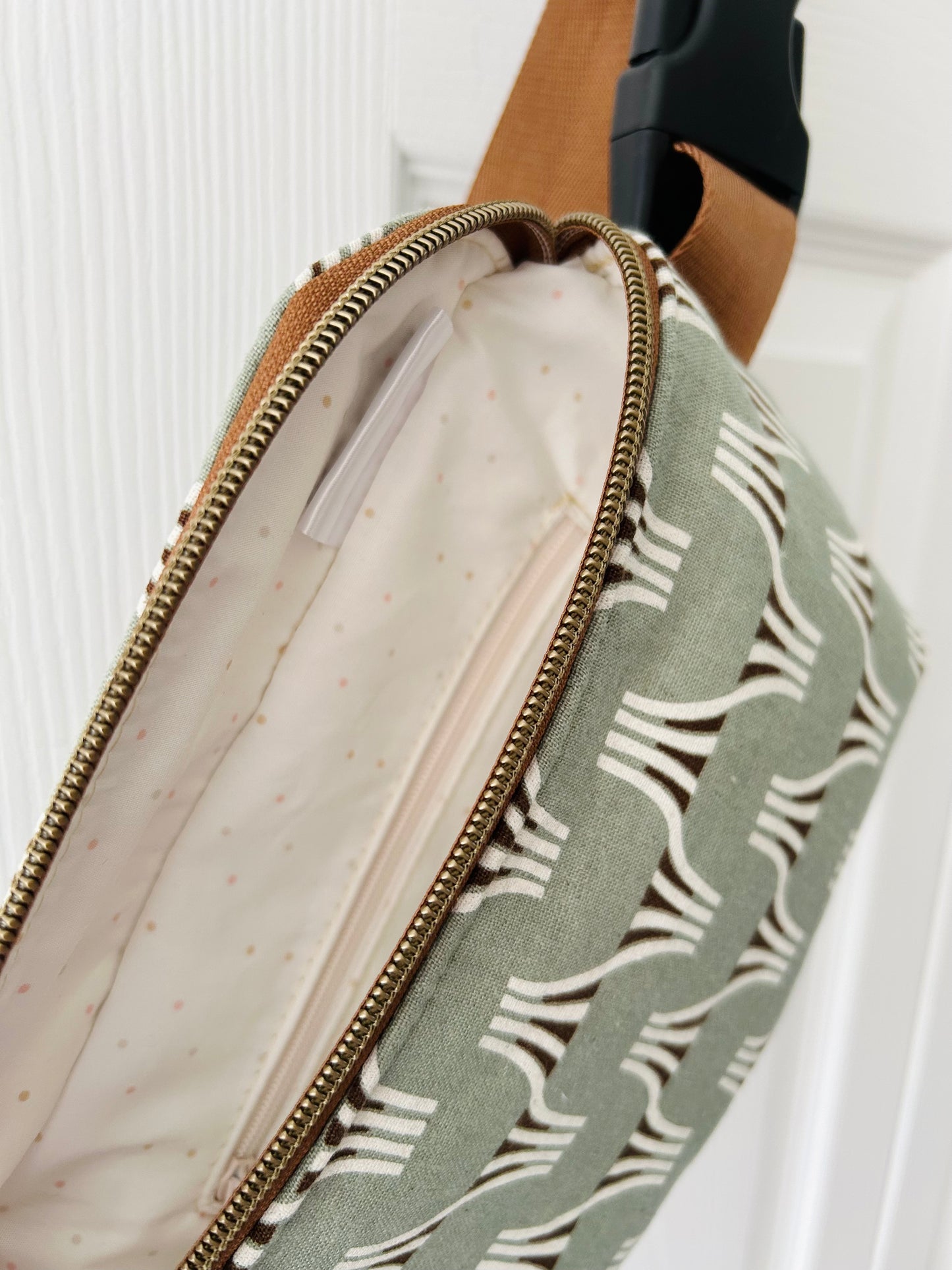 Handmade Crossbody Sling & Waist Bag - Fishtails