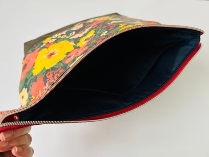 Wildflowers jumbo waterproof toiletry bag